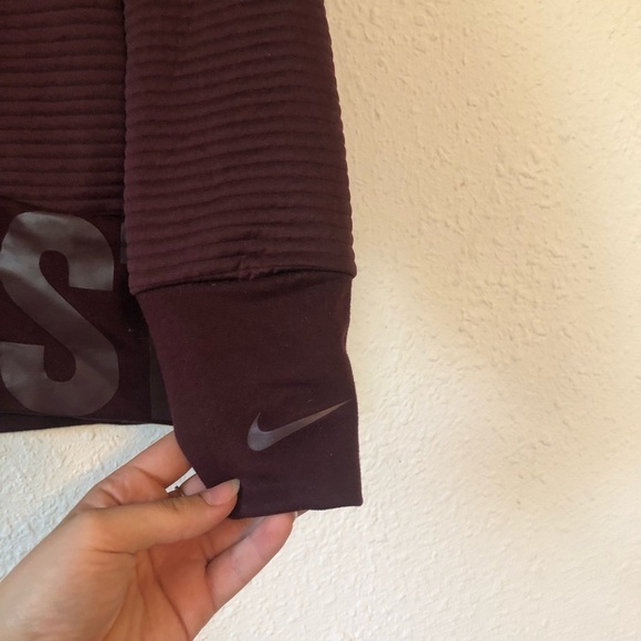 Nike Boxy Maroon Ribbed Athletic Crew Neck Small - Picture 3 of 7